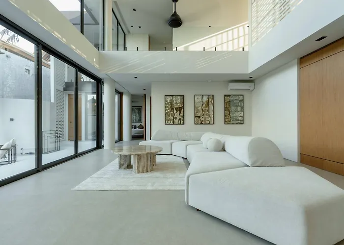 Вилла Ultra-luxe 4br - Indoor Ac Living & Private Pool Семиньяк