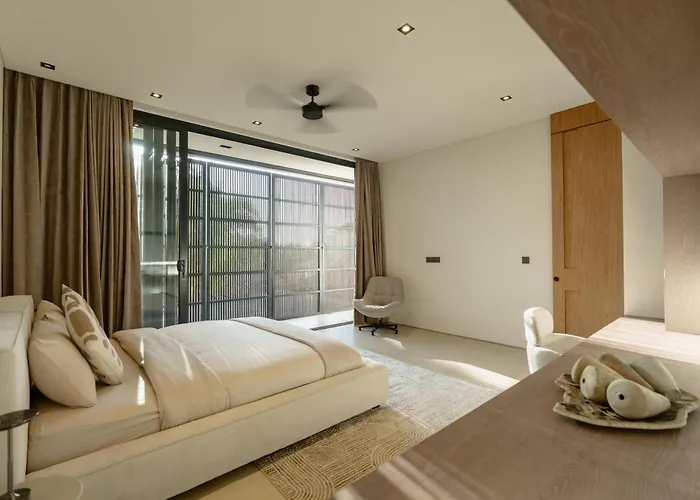 Ultra-luxe 4br - Indoor Ac Living & Private Pool * سمينياك